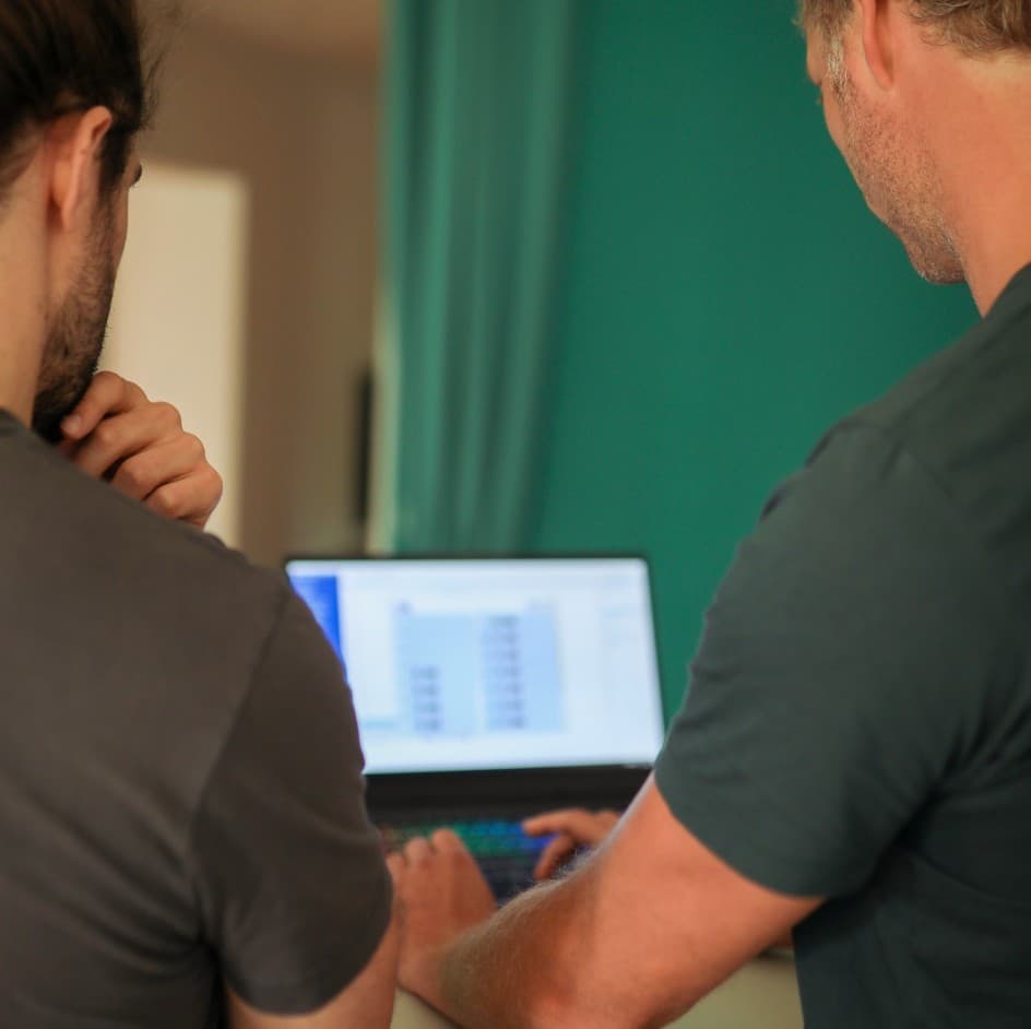 Profisport: Team am Laptop